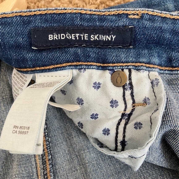 Jeans - Picture 5 of 5